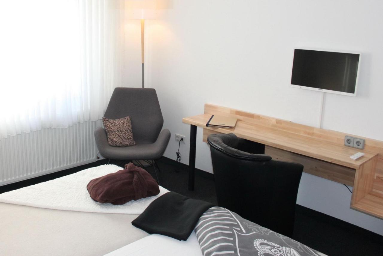 Grimm'S Lodge Lörrach Extérieur photo